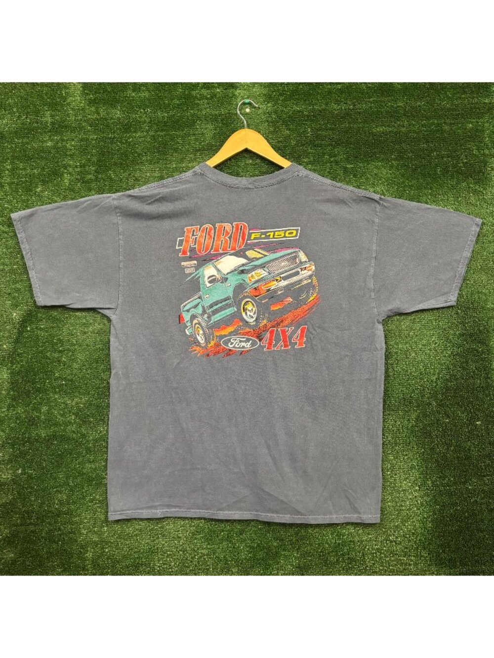Ford F-150 Truck Ford 4x4 Poster T-Shirt Size Extra Large